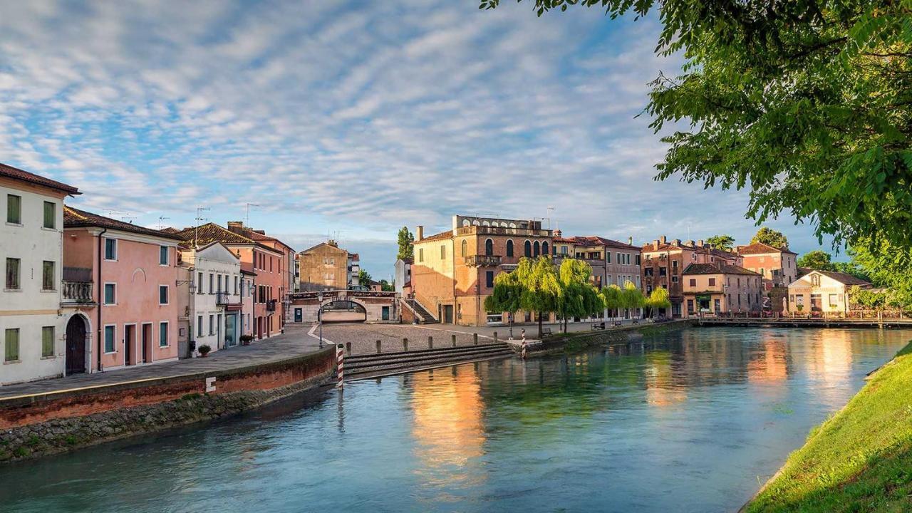 Isola Di Caprera Mira