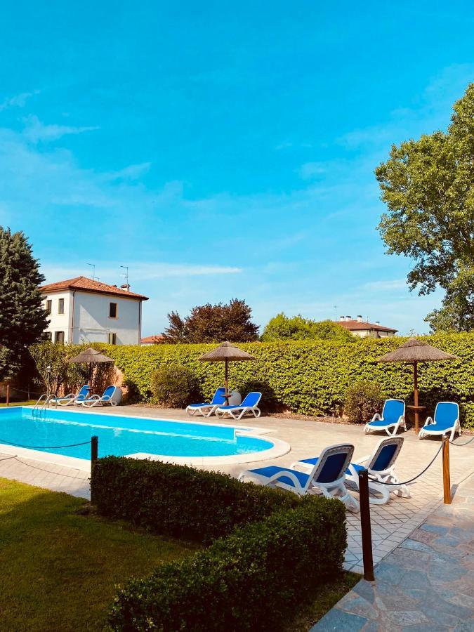 Hotel Isola Di Caprera Mira