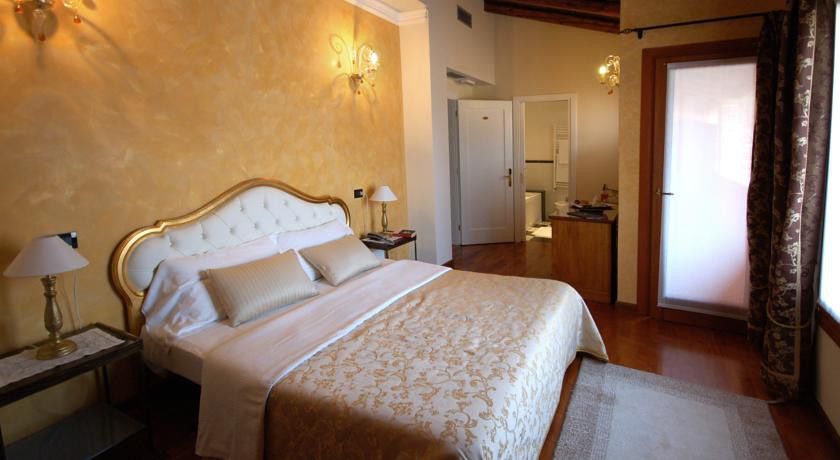 Hotel Isola Di Caprera Mira